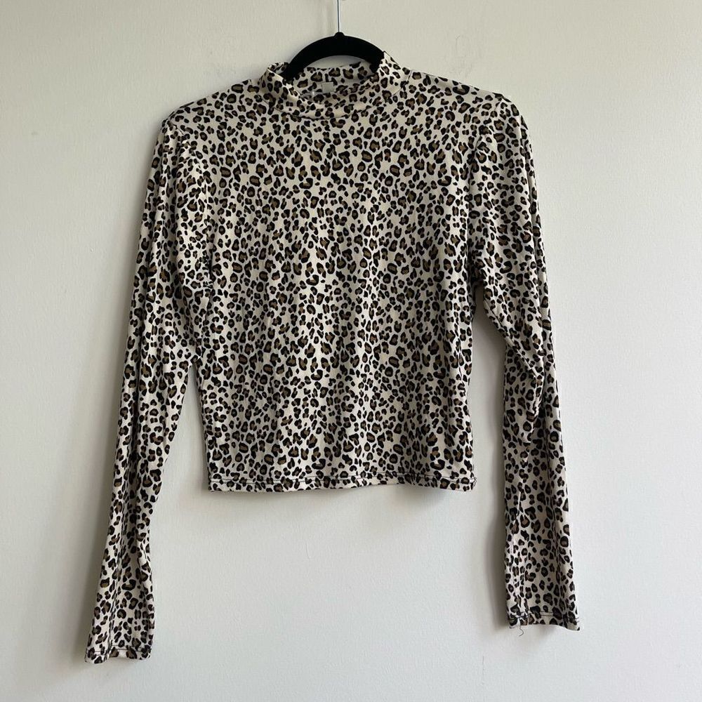 Gaze Leopard Print Mock Neck Long Sleeve Shirt - Small